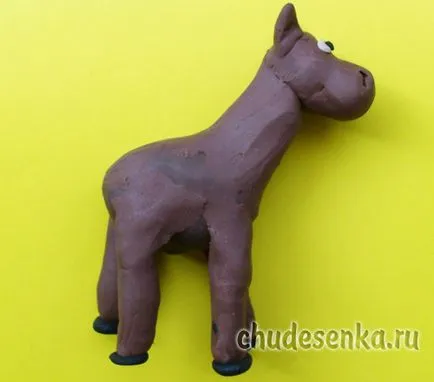 Hogyan készítsünk egy ló agyagból fokozatosan mester osztály képek és videó