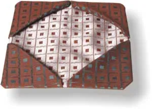 Amint szépen hajtogatott betét (fold) Hogyan lehet hajtani egy szalvétát szépen