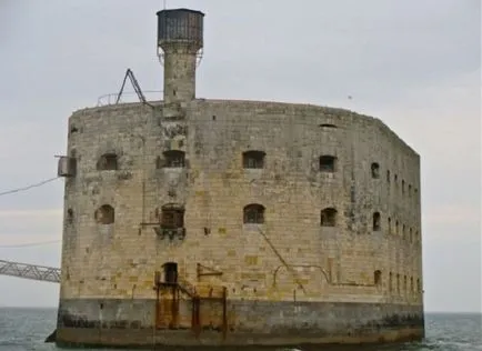 Hogyan építsünk egy Fort Boyard