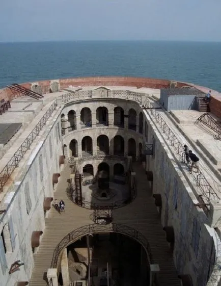 Hogyan építsünk egy Fort Boyard
