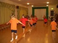 Hogyan erősíthető a vesztibuláris rendszer, szenzoros integrációs, és mi (erősíti) Hogyan erősíthető a vesztibuláris rendszer, szenzoros integrációs, és mi