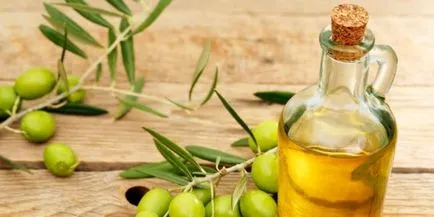 Hogyan válasszuk ki az olívaolajat egy boltban jobb aláír egy minőségi termék, hidegen sajtolt és (store) Hogyan válasszuk ki az olívaolajat egy boltban rendesen a jelei minőségű hidegen sajtolt termék és