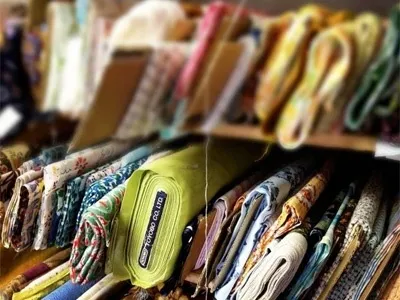 Hogyan válasszuk ki a megfelelő anyagot a ruha (szövet) Hogyan válasszuk ki a megfelelő szövet ruhák
