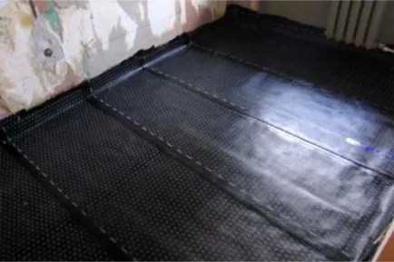 Hogyan öntsünk betonon kezével