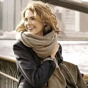 Hogyan Tie ellopta a nyakában sokféleképpen fotók, lépésről lépésre