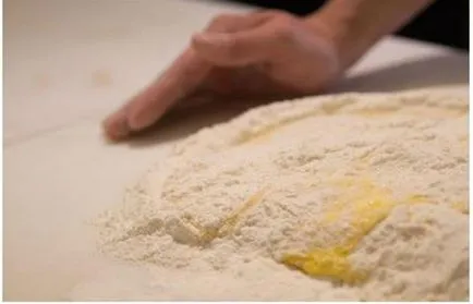 Hogyan csomagoljuk gombóc tésztát közvetlenül a köpeny recept (pakolás) Hogyan csomagoljuk gombóc tésztát közvetlenül a palást recept