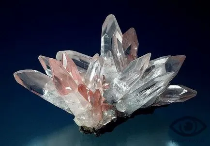Quartz kő tulajdonságait, egyes állatövi alkalmas