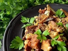 Kozák receptek borscs, Salsola, hal, piték, torták, ételek képek (Kozák konyha edények) Kozák receptek borscs, Salsola, hal, piték, torták, ételek kép