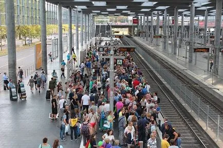 Milyen sok ember álma, álom értelmezése - egy csomó ember, egy álom (szoba) Milyen sok ember álma, álom értelmezése - sok ember álma