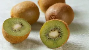 Kiwi előnyök és ártalmak az egészségre a nők és a férfiak