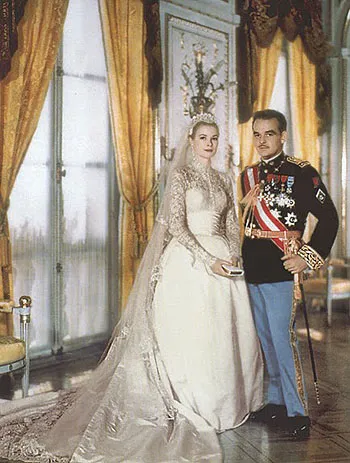 A királyi esküvő a század, a pletyka (Szürkék Kelli Prince) A királyi esküvő a század, pletyka