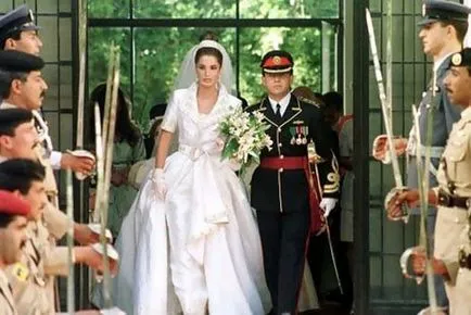 A királyi esküvő a század, a pletyka (Szürkék Kelli Prince) A királyi esküvő a század, pletyka