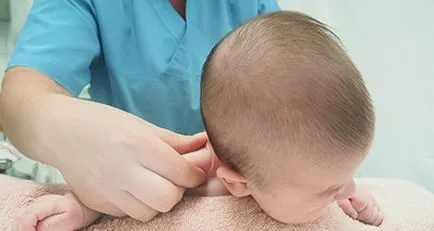 Torticollis az újszülöttek - okai, tünetei, kezelése