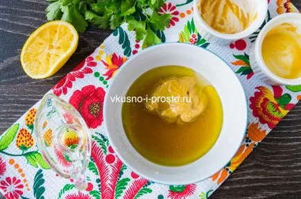 Csirke mézes-mustáros pácban