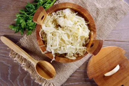Savanyú káposzta savanyú káposzta, hogyan kell főzni, hogy hogyan lehet savanyú káposzta, hasznos (hogyan lehet savanyú káposzta) Savanyú káposzta savanyú káposzta, hogyan kell főzni, hogy hogyan lehet savanyú káposzta, hasznos