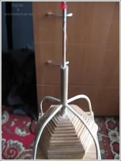 Lobzik - puzzle - Eiffel-torony mérkőzések - őrült kezében