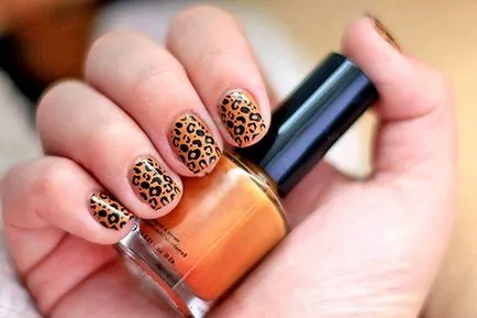 Leopard manikűr, manikűr leopárd fotó
