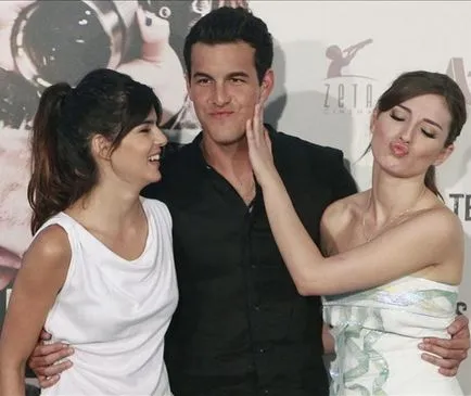 Magánélete Mario Casas, a szerelmi történet Mario Casas és María Valverde, aki Berta Vaskes, (személyes) Magánélete Mario Casas, a szerelmi történet Mario Casas és María Valverde, aki Berta Vaskes,