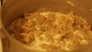 Sajtos makaróni lépésből receptek ízletes ételek egy fotó