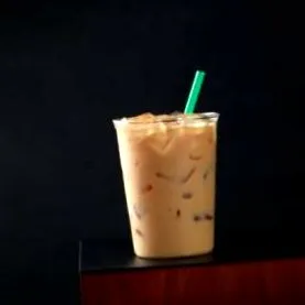 raluca starbucks