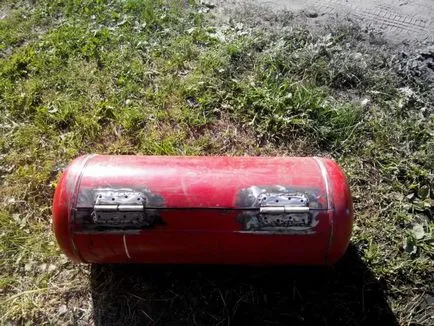 Grill gázpalack kezével rajzok, utasítások (a) Grill gázpalack kezével rajzok, utasítások