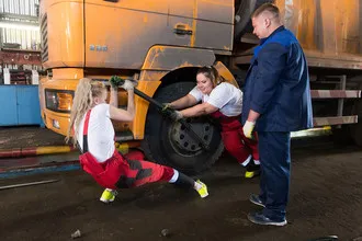 Azt kezdte meg sugárzását csatorna - che, aki a frekvencia - bors (kezdődött) Azt kezdte meg sugárzását csatorna - che, aki a frekvencia - bors
