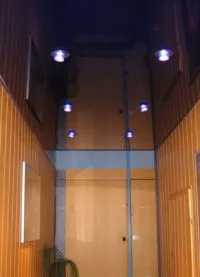Álmennyezet a folyosón