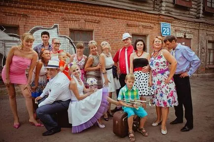Ruházat itt mod stílus teremt fényes képet (stílus) Ruházat itt mod stílus teremt élénk képet