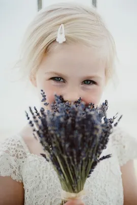 Óvatosan, a gyerekek az esküvőn! (Wedding) Óvatosan, a gyerekek az esküvőn!