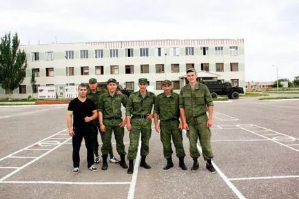 Arról, hogy ő volt a mi hadsereg és elfogultság - dahamite (Army) Ahhoz, hogy megtanulják, hogyan kell elhelyezni a mi katonai szolgálatot, és a torzítás - dahamite