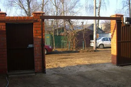 Tolóajtók kezüket rajzok, ábrák, vázlatok, design