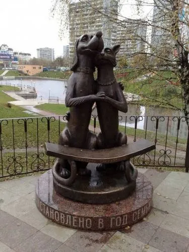 Műemlékek macskák és macskák