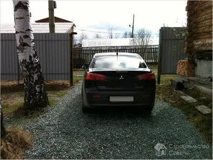 Parkolás a ház saját kezével -, hogyan lehet egy parkoló fotó (parkolás) Parkolás a ház saját kezével -, hogyan lehet egy parkoló Photo