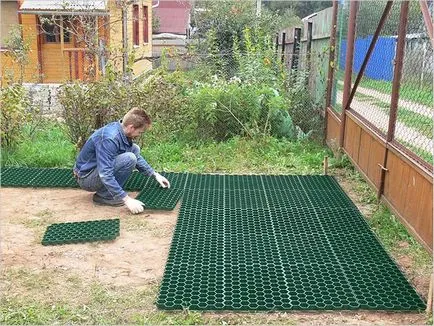 Parkolás a ház saját kezével -, hogyan lehet a parkolást fotó (z) Parkolás a ház saját kezével -, hogyan lehet egy parkoló Photo