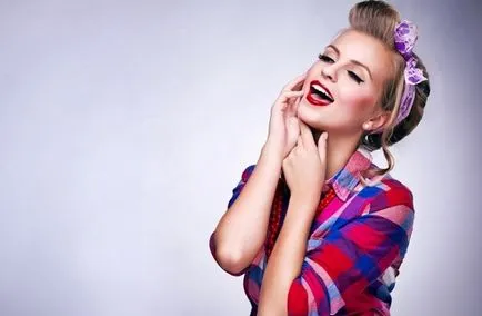 Pin-up smink és személy képzése lépésről lépésre alkalmazása a make-up
