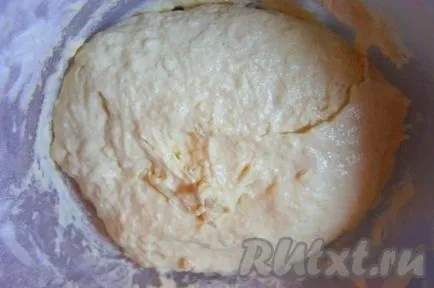 Sütemények sült burgonyával (a tészta élesztő nélkül) - recept fotókkal