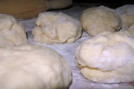 Miért nem emelkedik a kelt tészta száraz élesztő és mit kell csinálni