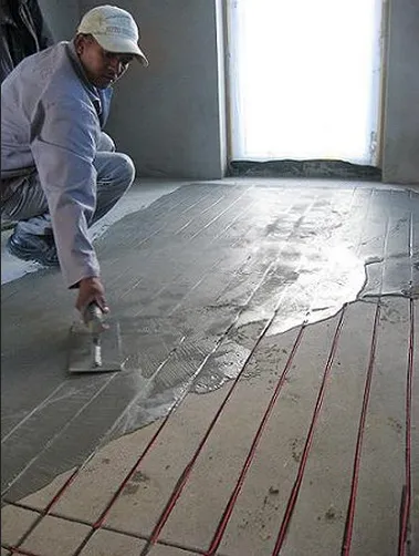 Floor kezével - az iskola épületében készség