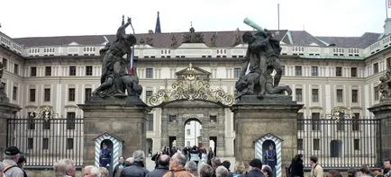 Prágai Vár áttekintést, térkép, jegyek, irányok (Prague Castle) Prágai Vár áttekintést, térkép, jegyek, hogyan juthat