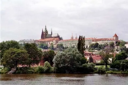 Prágai Vár magad nevezetességek tanácsadás (tanácsok) Prágai Vár magad látnivalók, tippek