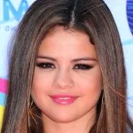 Frizurák Selena Gomez smink Selena Gomez (Selena) Frizurák Selena Gomez smink Selena Gomez