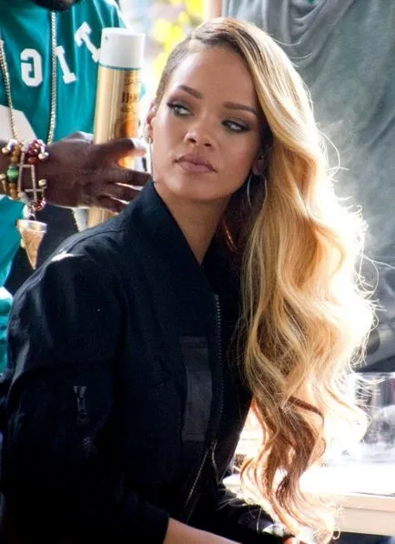 Rihanna frizura, frizura Rihanna 70 Fotók