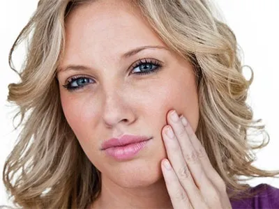 Ellenőrzött népi jogorvoslati kezelésére periodontitis (fogínygyulladás) Bizonyított hagyományos jogorvoslati paradentózisnál