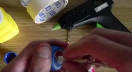 Egyszerű és hatékony petárda kezüket (kéz) Egyszerű és hatékony petárda saját kezűleg