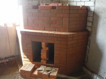 A legegyszerűbb kandalló kezével