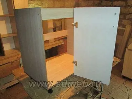 Cum pot face bucătăria cele mai multe hands-on de revizuire, pentru a face mobilier de ei înșiși (posibil) Cum pot face bucătăria cele mai multe hands-on de revizuire, pentru a se face mobila