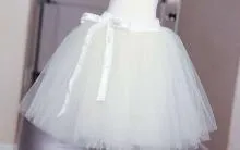 Ca rochie scrobite si copilul de nunta la domiciliu