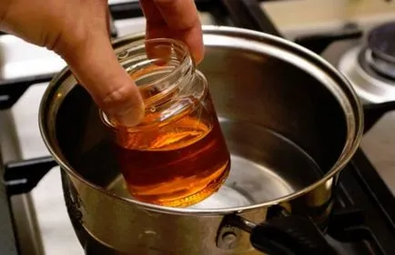 Cum de a sparge miere confiate (confiate) Cum să se topească de zahăr-miere