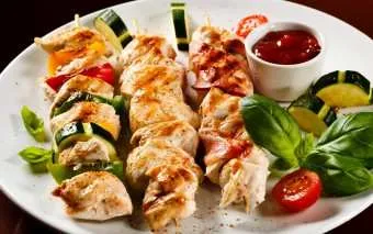 Cum se marineaza kebab de pui pentru retete rapide si delicioase