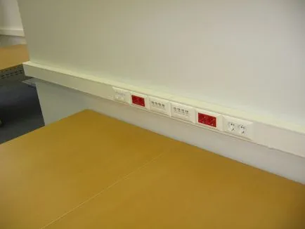 Cutii și tăvi - toate a instalației electrice și de proiectare